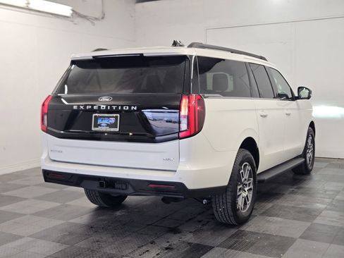 New 2026 Ford Expedition Max Active RWD image 6
