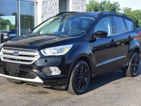 Used 2019 Ford Escape SEL AWD/4WD image 17