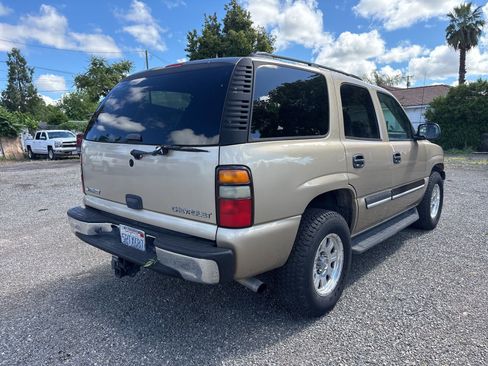 Used 2005 Chevrolet Tahoe LS image 4