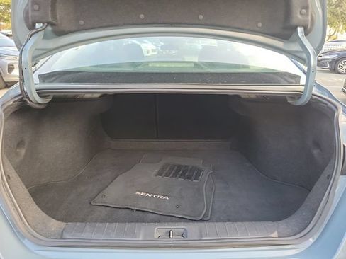 Used 2024 Nissan Sentra SV w/ All-Weather Package FWD image 5