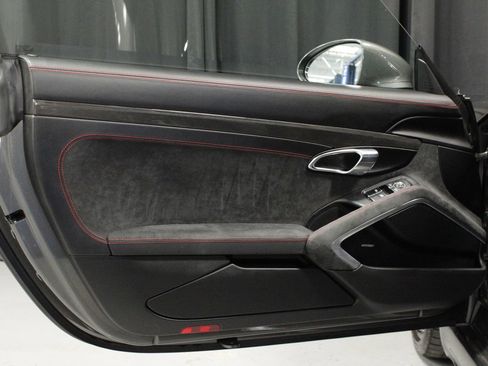 Certified 2018 Porsche 718 Cayman GTS RWD image 15
