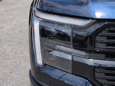 Used 2025 Ford F150 Platinum w/ Equipment Group 702A High AWD/4WD image 10