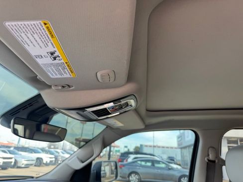 Used 2025 RAM 1500 Laramie image 18