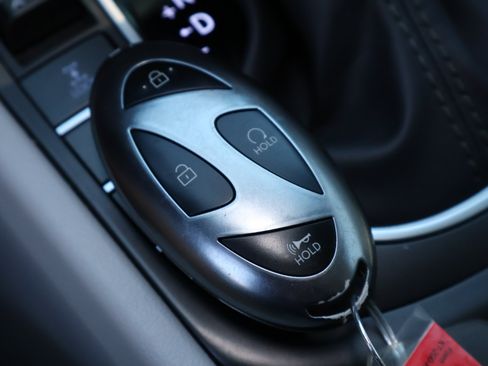 Used 2025 Hyundai Kona SEL AWD/4WD image 21