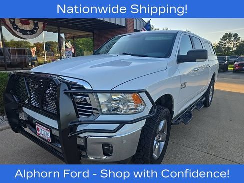 Used 2017 RAM 1500 Big Horn AWD/4WD image 3