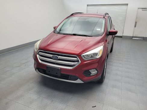 Used 2017 Ford Escape SE w/ Equipment Group 201A FWD image 15