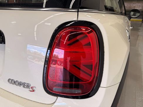 Used 2020 MINI Cooper S FWD image 5