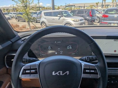 Used 2025 Kia Telluride EX X-Line image 31