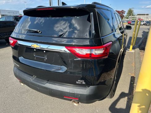 Used 2019 Chevrolet Traverse LT AWD/4WD image 5
