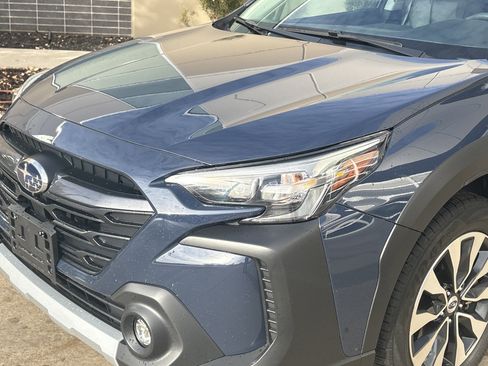 Used 2023 Subaru Outback Touring image 6