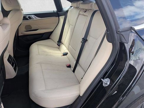 Used 2023 BMW i4 eDrive40 RWD image 18