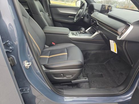 New 2026 MAZDA CX-70 3.3 Turbo w/ Premium Plus Pkg image 4