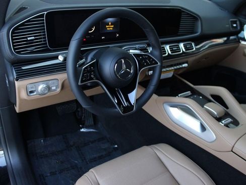 New 2026 Mercedes-Benz GLE 450 4MATIC image 4