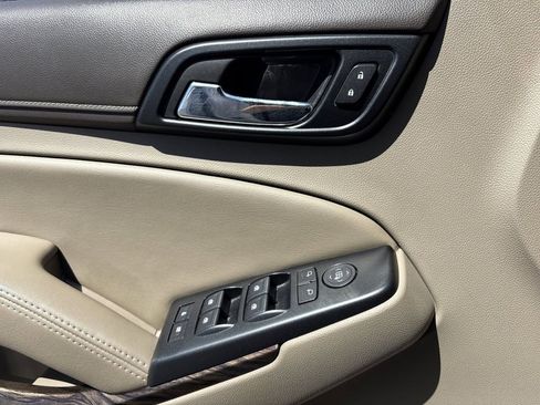 Used 2019 GMC Yukon SLT image 19