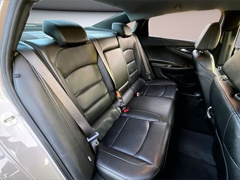Used 2023 Chevrolet Malibu LT image 25