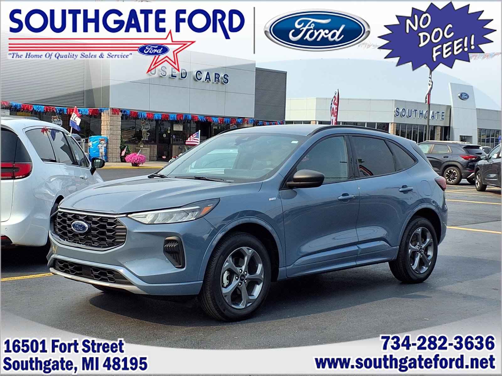 Used 2024 Ford Escape ST-Line w/ Tech Pack #1 AWD/4WD image 1