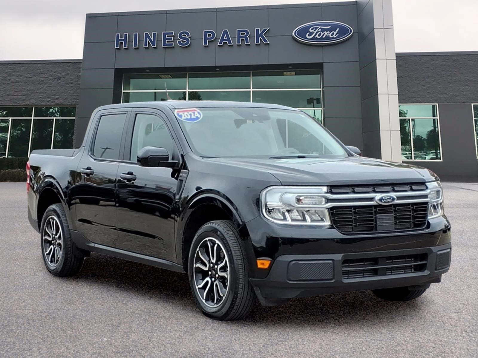 Used 2024 Ford Maverick Lariat w/ 4K Tow Package AWD/4WD image 1