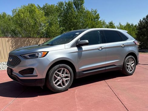 Certified 2024 Ford Edge SEL AWD/4WD image 4