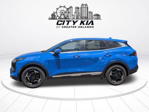 New 2026 Kia Sportage EX FWD image 4