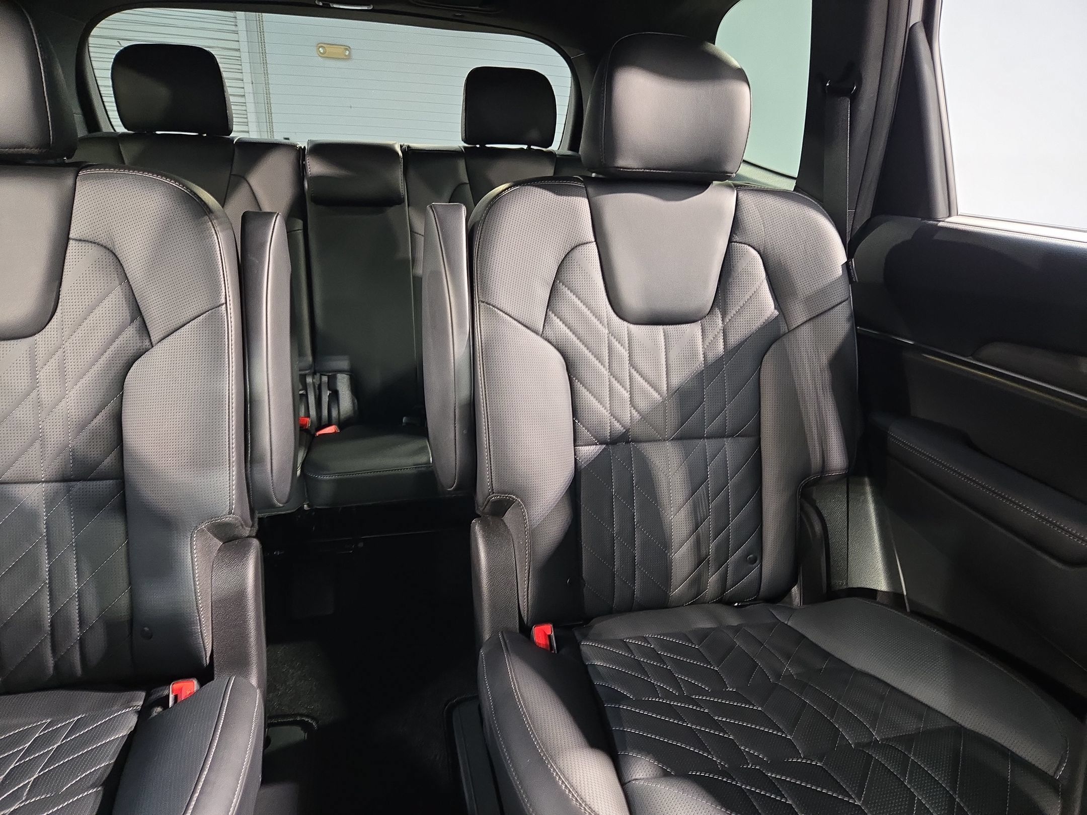 Used 2025 Kia Telluride SX Prestige X-Line AWD/4WD image 14