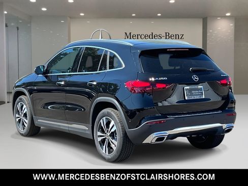 New 2026 Mercedes-Benz GLA 250 4MATIC image 3