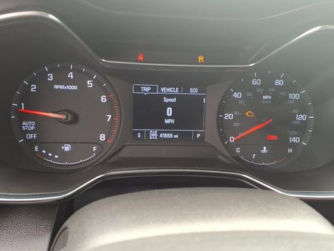 Used 2022 Chevrolet TrailBlazer LT AWD/4WD image 14