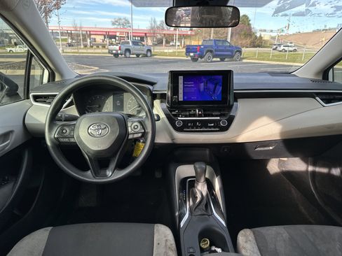 Certified 2024 Toyota Corolla LE image 27