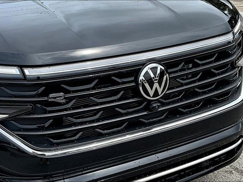 New 2026 Volkswagen Atlas SEL Premium R-Line AWD/4WD image 11