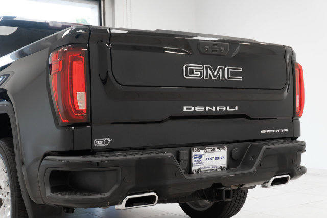 Used 2022 GMC Sierra 1500 Denali w/ Denali Reserve Package AWD/4WD image 33