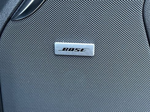 Used 2024 GMC Yukon XL Denali AWD/4WD image 23