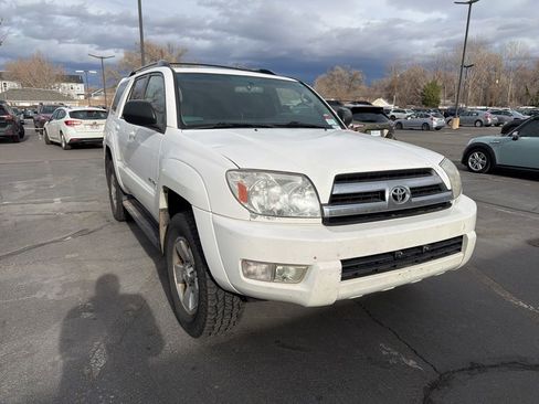 Used 2005 Toyota 4Runner Limited image 1