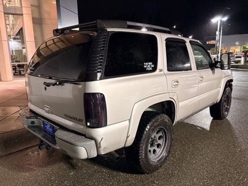 Used 2004 Chevrolet Tahoe Z71 w/ Z71 Preferred Equipment Group image 11