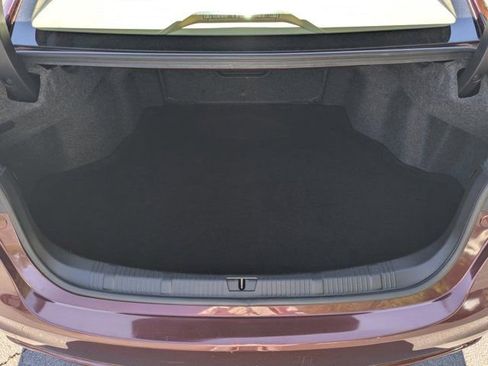 Used 2015 Toyota Avalon XLE FWD image 16