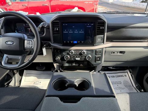 Used 2025 Ford F150 XLT w/ Equipment Group 301A Standard image 11