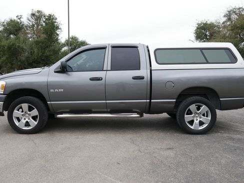 Used 2008 Dodge Ram 1500 Truck SLT RWD image 6