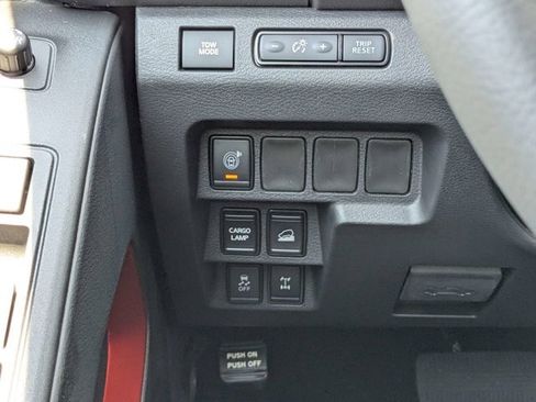 New 2025 Nissan Frontier PRO-4X w/ Black Accent Package image 23