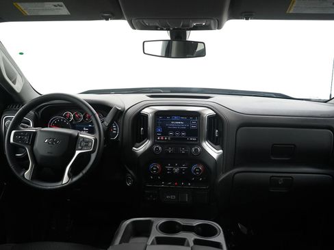 Used 2019 Chevrolet Silverado 1500 RST image 14