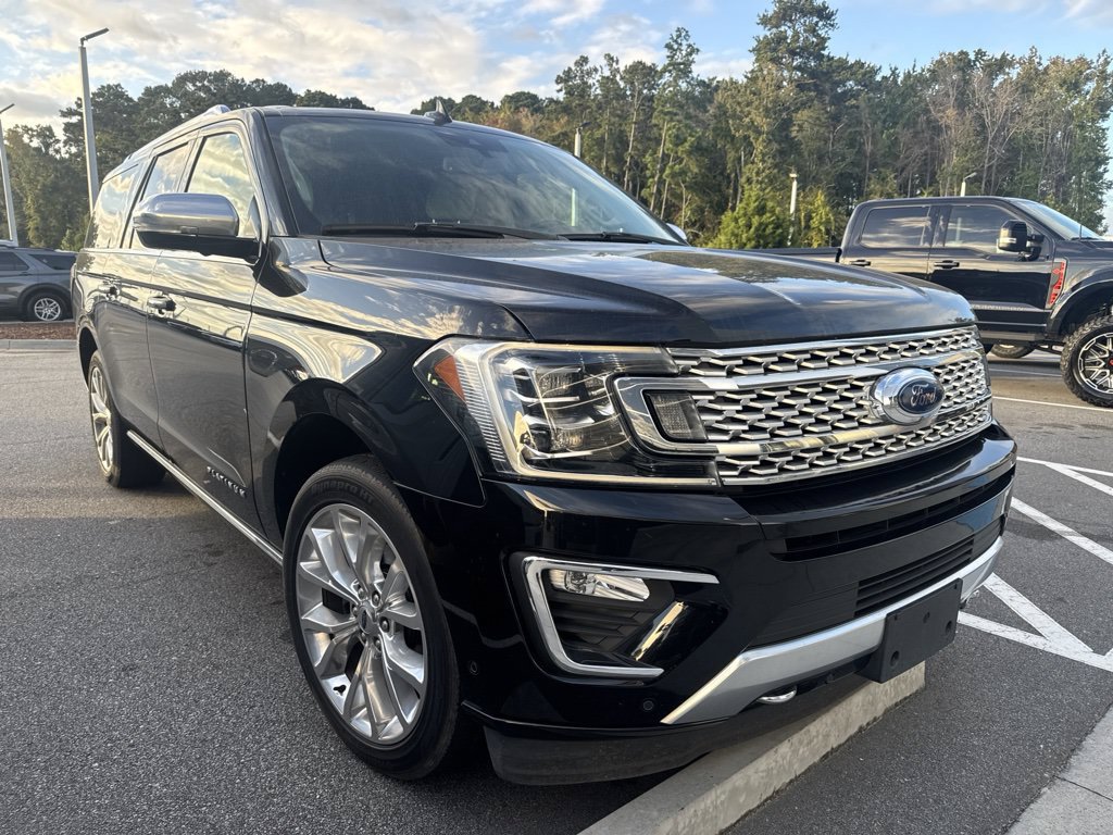 Used 2019 Ford Expedition Max Platinum AWD/4WD image 2