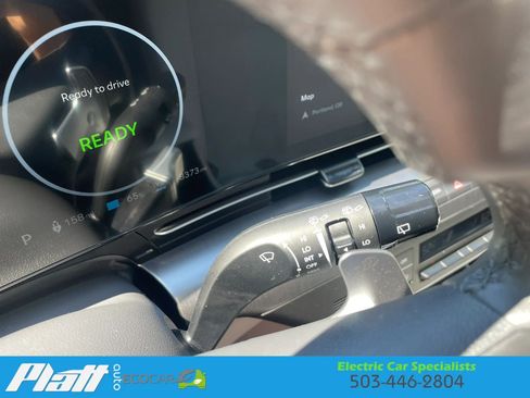Used 2024 Hyundai Kona SEL FWD image 31