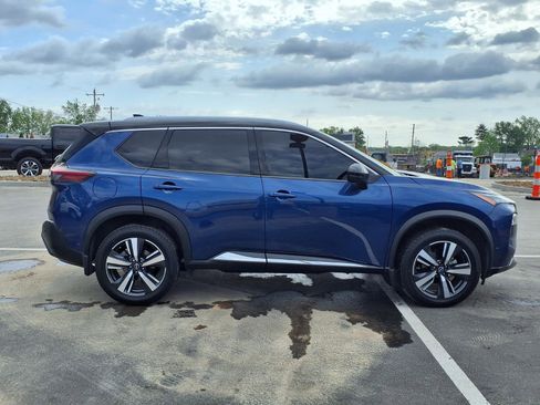 Used 2023 Nissan Rogue SL w/ SL Premium Package AWD/4WD image 2