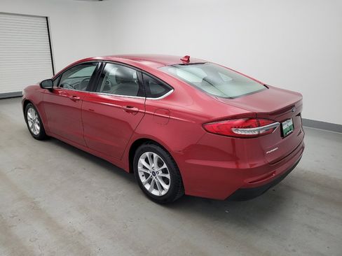 Used 2020 Ford Fusion SE FWD image 3
