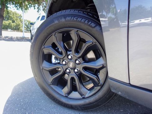 Used 2024 Ford Maverick Lariat w/ Black Appearance Package FWD image 11
