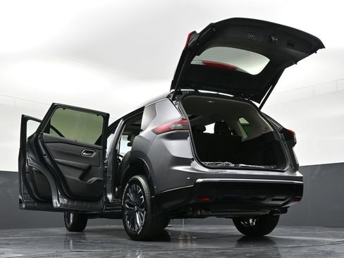 New 2026 Nissan Rogue Platinum w/ Tech Package AWD/4WD image 39
