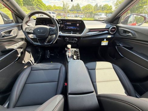 New 2026 Chevrolet Trax RS w/ Driver Confidence Package FWD image 24