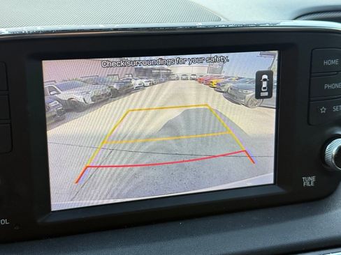 Used 2020 Hyundai Santa Fe SE FWD image 26
