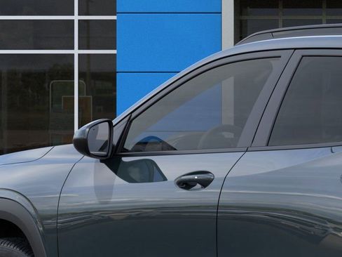 New 2026 Chevrolet Trax LT w/ Driver Confidence Package image 39