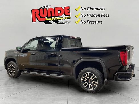 Used 2020 GMC Sierra 1500 AT4 w/ AT4 Premium Package AWD/4WD image 4
