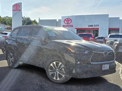 Certified 2022 Toyota Highlander XLE