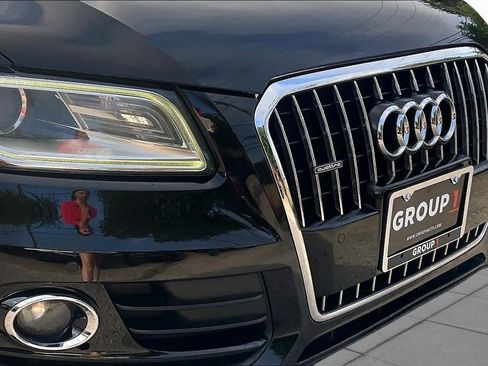 Used 2017 Audi Q5 2.0T Premium AWD/4WD image 30
