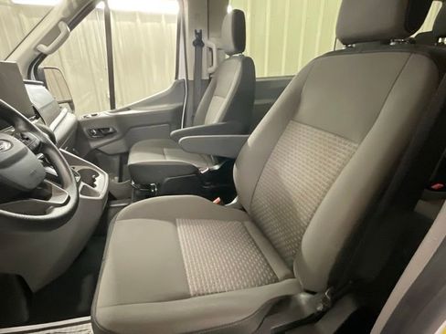 Used 2025 Ford Transit 350 XLT RWD image 10